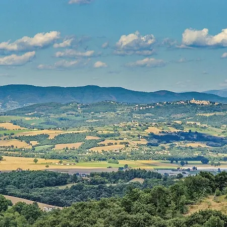 Pasticci Feriehus Collelungo (San Venanzo)